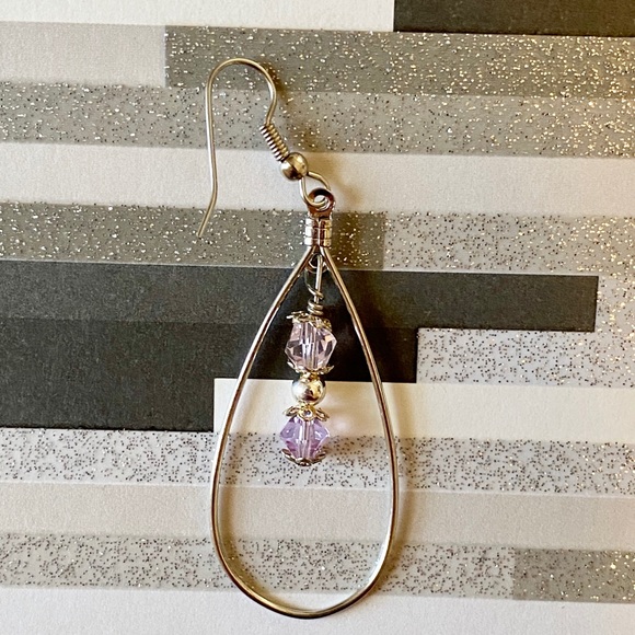 Artisan earrings 🖤 - Picture 2 of 4